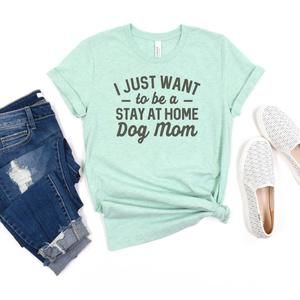 NEW 123 AMORE women's stay at home dog mom graphic tee in green
